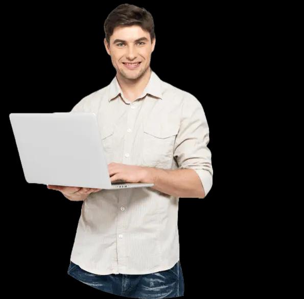 joven trabajando en laptop